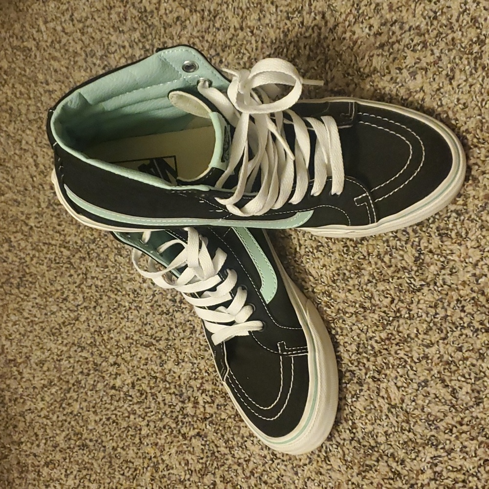 Vans High Tops Skateboard Shoes